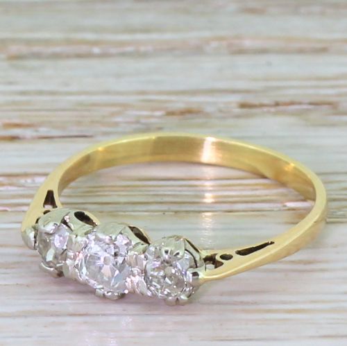 Art Deco 0.85 Carat Old Cut Diamond Trilogy Ring, Circa 1930
