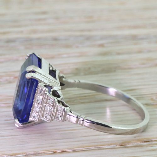fig 2. Art Deco 10.82 Carat Emerald Cut Natural Sapphire Ring, circa 1935
