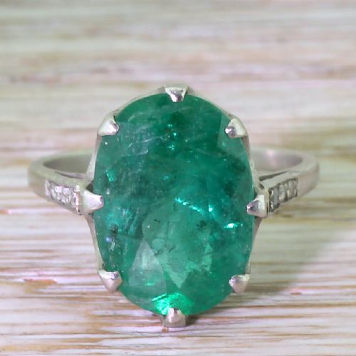 fig 1. Art Deco 5.20 Carat Oval Cut Emerald Solitaire Ring, circa 1935
