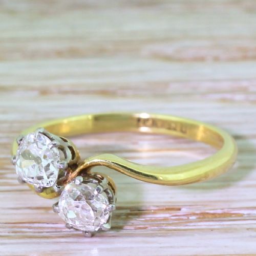 Art Deco 0.80 Carat Old Cut Diamond Crossover Ring, Circa 1915
