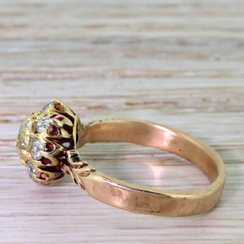 fig 2. Victorian 1.40 Carat Old Cut Diamond Cluster Ring, circa 1870