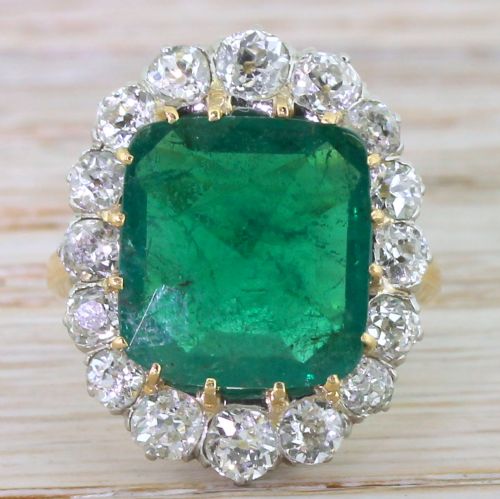 fig 1. Art Deco 5.08 Carat Colombian Emerald & Old Cut Diamond Cluster Ring, circa 1935
