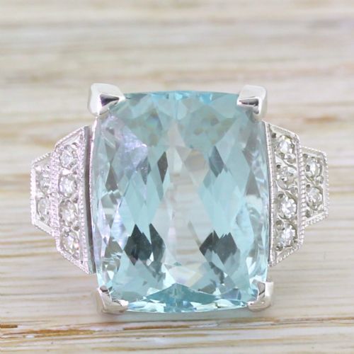 fig 1. Retro 14.00 Carat Aquamarine & Diamond Cocktail Ring, 1950
