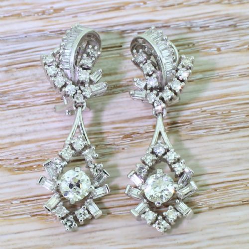fig 2. Retro 3.00 Carat Old Cut & Baguette Cut Diamond Drop Earrings, circa 1950
