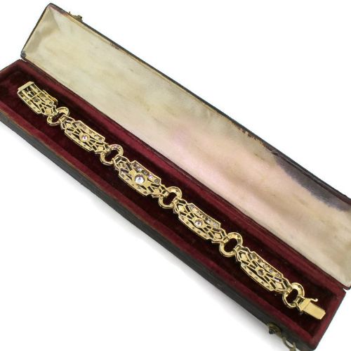 fig 3. Art Deco Old Cut Diamond & Baguette Cut Sapphire Bracelet, Boxed, circa 1915
