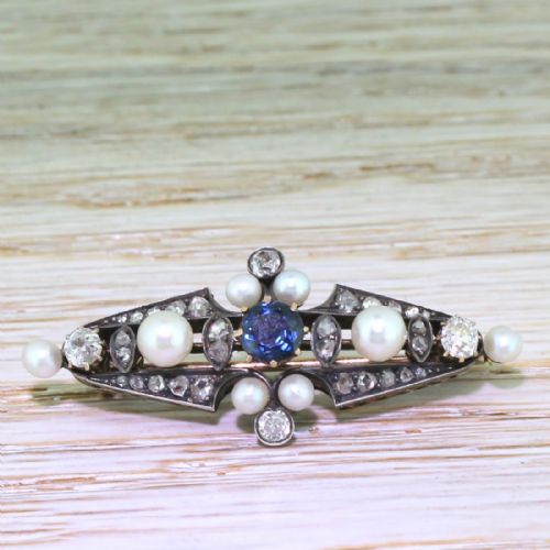 fig 1. Victorian Sapphire, Diamond & Pearl Brooch, circa 1900