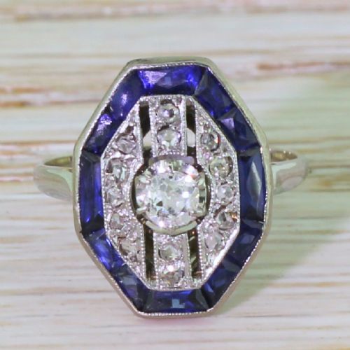 fig 1. Art Deco Diamond & Calibré Cut Sapphire Ring, circa 1940