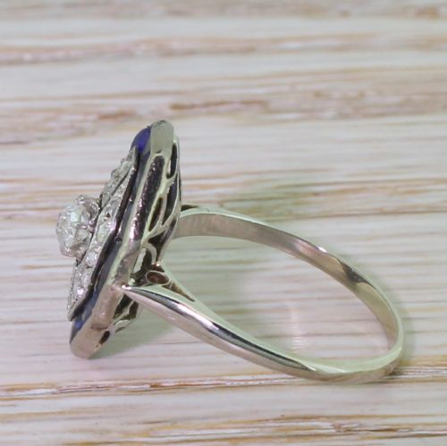 fig 2. Art Deco Diamond & Calibré Cut Sapphire Ring, circa 1940
