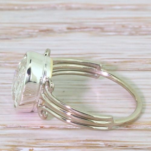 fig 2. Art Deco 2.03 Carat Old Oval Cut Diamond Engagement Ring, circa 1935