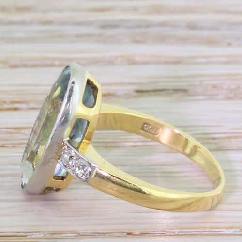fig 2. Art Deco 6.50 Carat Oval Cut Aquamarine Solitaire Ring, circa 1935