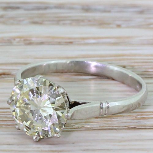 Art Deco 1.90 Carat Old European Cut Diamond Engagement Ring, Circa 1935
