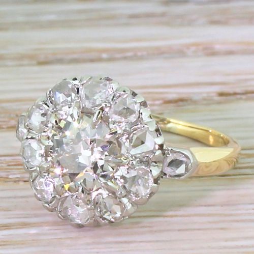 Art Deco 1.35 Carat Old Cut & Rose Cut Diamond Cluster Ring, Circa 1920
