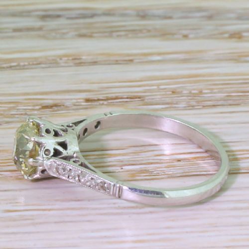 fig 2. Edwardian 1.33 Carat Fancy Greenish Yellow Old Cut Diamond Ring, circa 1910