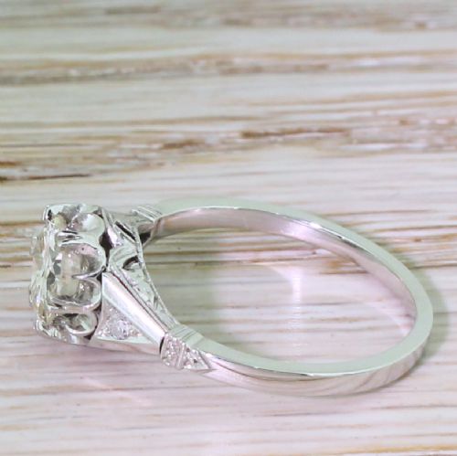fig 2. Art Deco 0.90 Carat Old Cut Diamond Engagement Ring, circa 1925