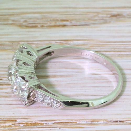 fig 2. Art Deco 1.70 Carat Old Cut Diamond Trilogy Ring, circa 1935