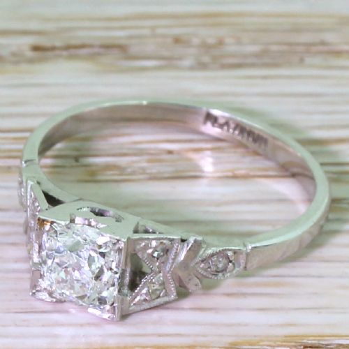 Art Deco 0.90 Carat Old Cut Diamond Engagement Ring, Circa 1925
