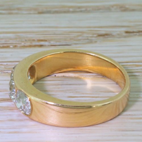 fig 2. Victorian 1.40 Carat Old Cut Diamond Trilogy Ring, circa 1900