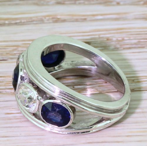 fig 2. Art Deco Natural Sapphire & Old Cut Diamond Five Stone Ring, circa 1920
