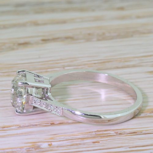fig 2. Art Deco 1.75 Carat Old Cut Diamond Engagement Ring, circa 1935