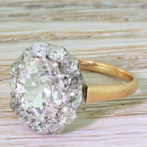 Art Deco 2.55 Carat Old Cut Diamond Cluster Ring, French, Circa 1930
