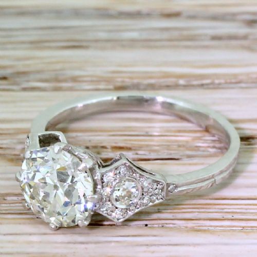 Art Deco 1.56 Carat Old European Cut Diamond Engagement Ring, Circa 1925
