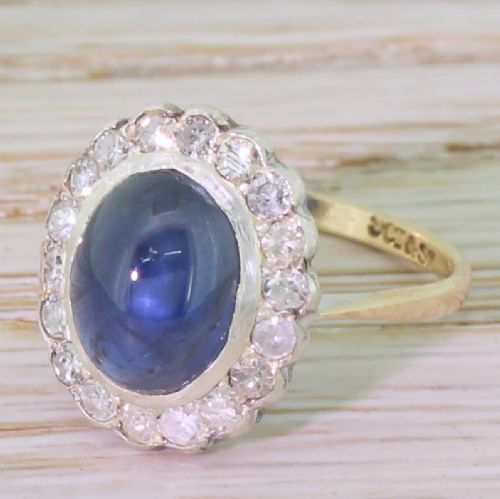 Art Deco 2.50 Carat Cabochon Sapphire & Diamond Cluster Ring, Circa 1940
