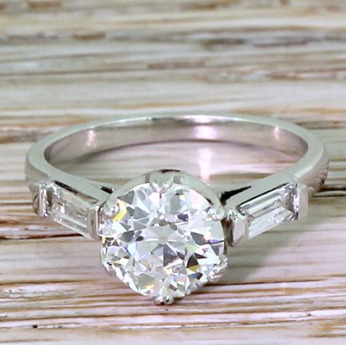fig 1. Art Deco 1.38 Carat Old Cut Diamond Solitaire Engagement Ring, circa 1935
