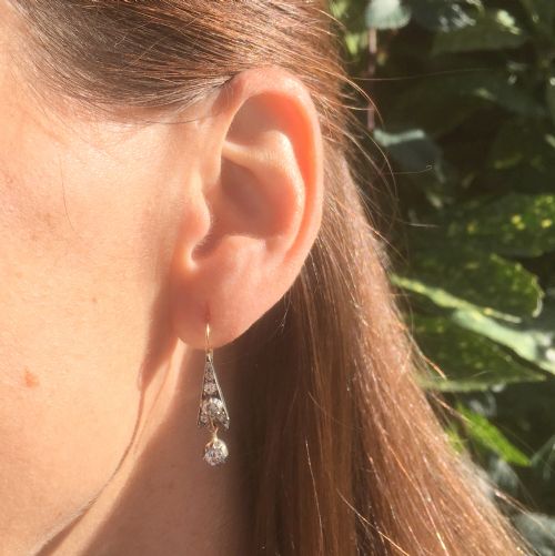 fig 1. Victorian 0.96 Carat Old Cut Diamond Drop Earrings, circa 1870
