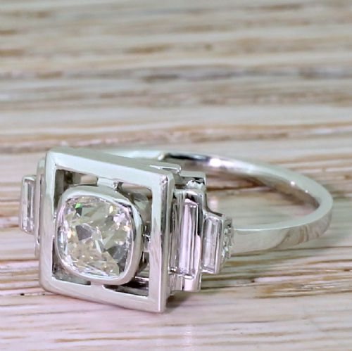 Art Deco 0.90 Carat Old Cut Diamond Solitaire Ring, Circa 1930

