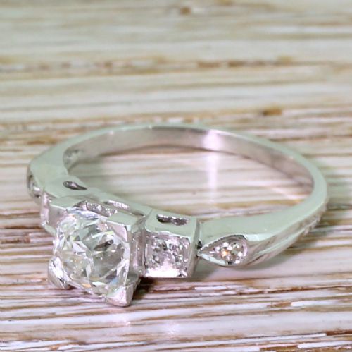Art Deco 0.94 Carat Old Cut Diamond Engagement Ring, Circa 1930

