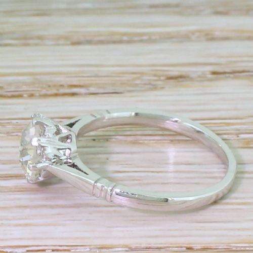 fig 2. Art Deco 1.50 Carat Old Cut Diamond Engagement Ring, circa 1925
