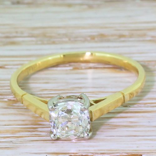 fig 1. Art Deco 0.88 Carat Old Cut Diamond Engagement Ring, circa 1935
