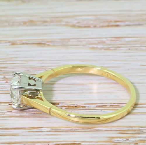 fig 2. Art Deco 0.88 Carat Old Cut Diamond Engagement Ring, circa 1935
