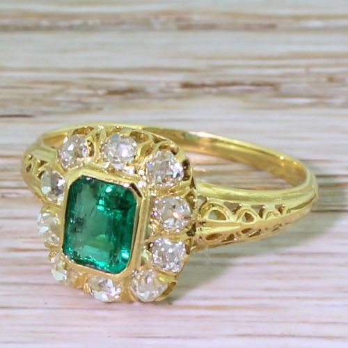 Art Nouveau 0.55 Carat Colombian Emerald & Old Cut Diamond Ring, French, Circa 1915
