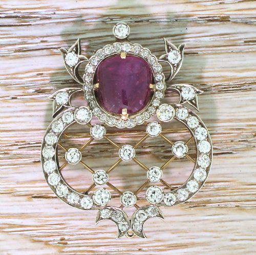 fig 1. Art Deco 6.97 Carat Ruby & 4.06 Carat Old Cut Diamond Brooch, circa 1915