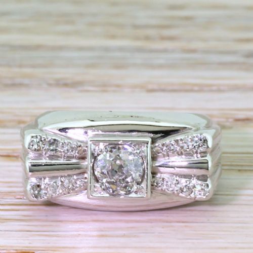 fig 1. Art Deco 0.68 Carat Old Cut Diamond Cocktail Ring, circa 1940
