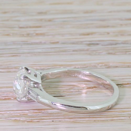 fig 2. Art Deco 1.27 Carat Old Mine Cut Diamond Engagement Ring, circa 1930
