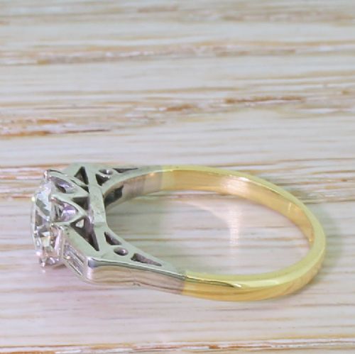 fig 2. Art Deco 1.17 Carat Old Cut Diamond Engagement Ring, circa 1925