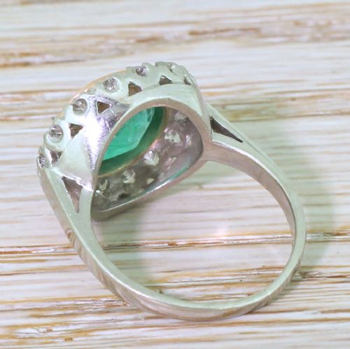 fig 3. Art Deco 2.94 Carat Minor Oil Colombian Emerald & Diamond Cluster Ring, circa 1940