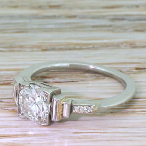Art Deco 0.85 Carat Old European Cut Diamond Engagement Ring, Circa 1930
