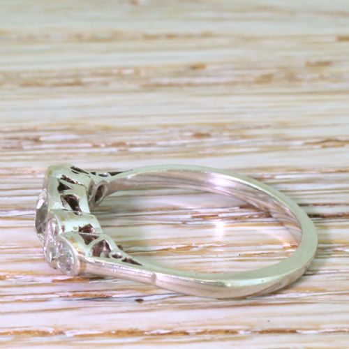 fig 2. Retro 0.89 Carat Old Cut Diamond Seven-Stone Ring, circa 1945