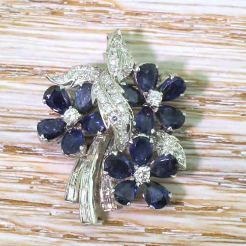 fig 1. Mid Century 4.35 Carat Sapphire & 1.06 Carat Diamond Brooch, circa 1950