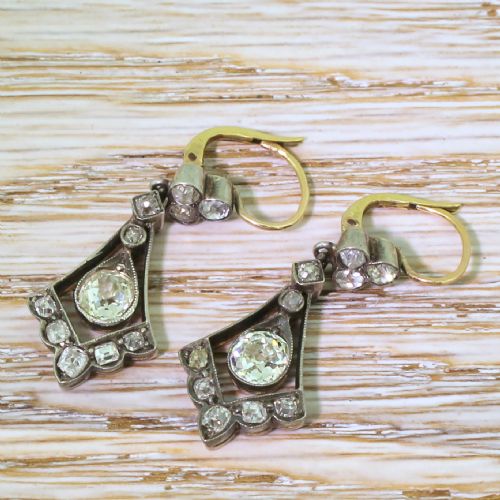 fig 2. Victorian 2.64 Carat Old Cut Diamond Drop Earrings, circa 1870