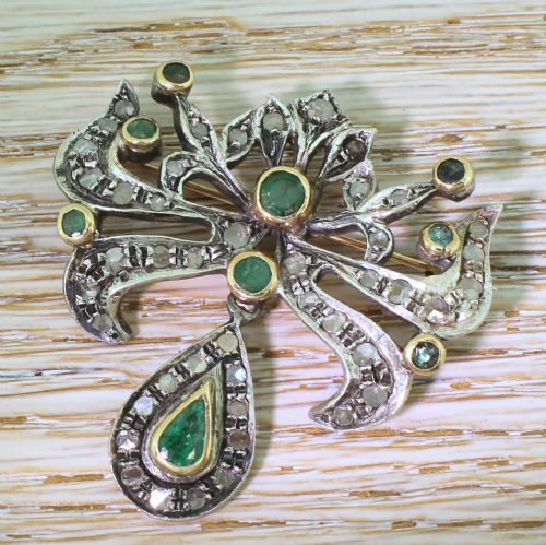 Victorian Emerald & Rose Cut Diamond Brooch, Circa 1900
