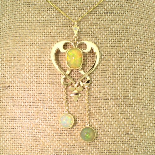 fig 2. Art Nouveau 6.63 Carat Opal Pendant, circa 1900