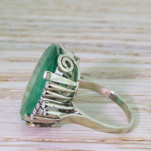 fig 2. Retro 15.10 Carat Colombian Emerald Ring, circa 1955
