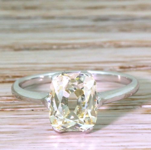 fig 1. Art Deco 2.11 Carat Old Cushion Cut Diamond Solitaire Ring, circa 1935