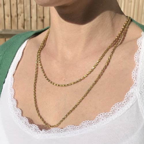 fig 1. Victorian 42 Inch Yellow Gold Longaurd Chain, circa 1850