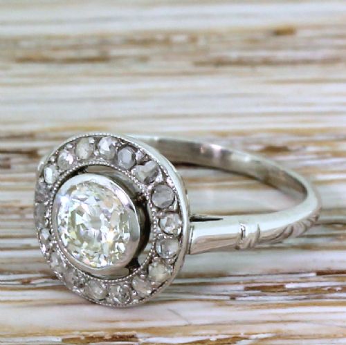 Art Deco 0.55 Carat Old Cut & Rose Cut Diamond Cluster Ring, Circa 1930
