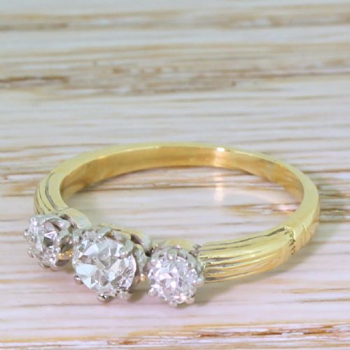 Art Deco 0.86 Carat Old Cut Diamond Trilogy Ring, Circa 1925
